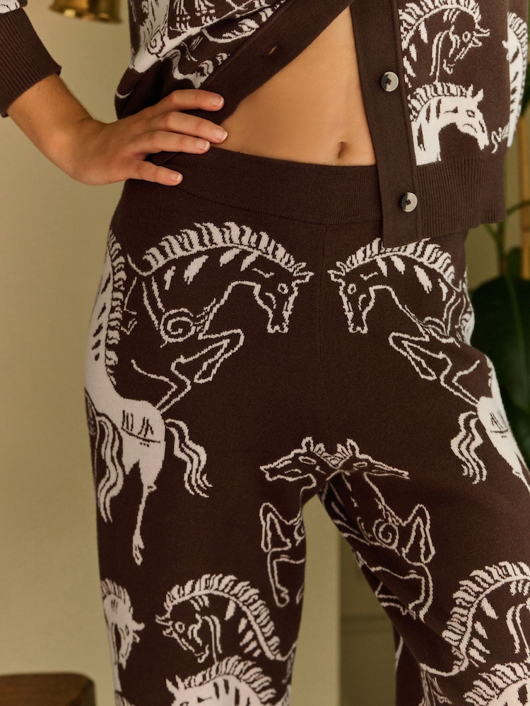 Daily by Desmond & Dempsey Chocolate Brown Caballo Knitted Trousers - Image 4 of 4