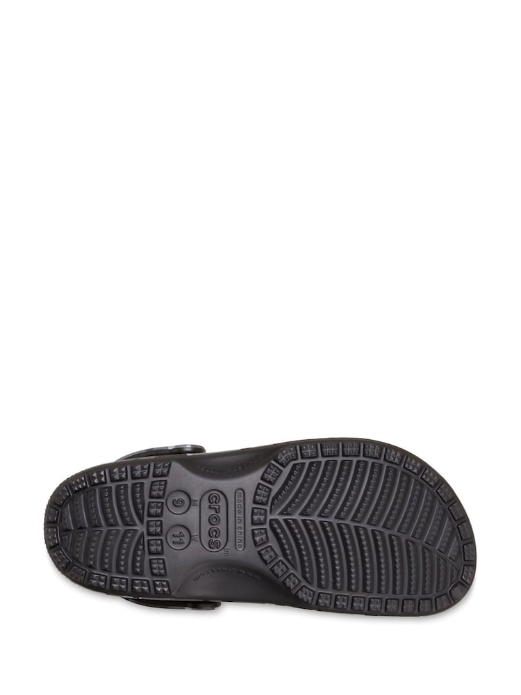 أسود - حذاء بنعل سميك كلاسيكي بنقشة مموه من Crocs - Image 5 of 5