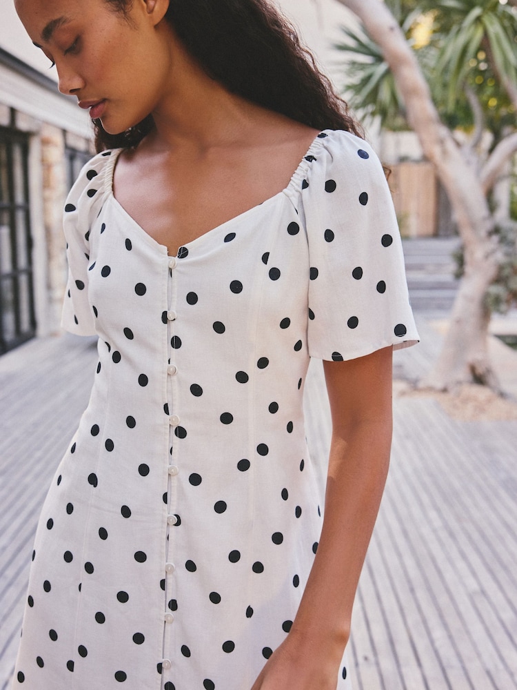 Black/White Polka Dot Flutter Sleeve Mini Dress - Image 4 of 4 Black/White Polka Dot Flutter Sleeve Mini Dress - Image 4 of 4