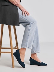 JD Williams Low Wedge Court Shoes - تصویر 1 از 4