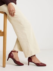 Rot - JD Williams Two Part Heeled Shoes - Bild 1 von 4