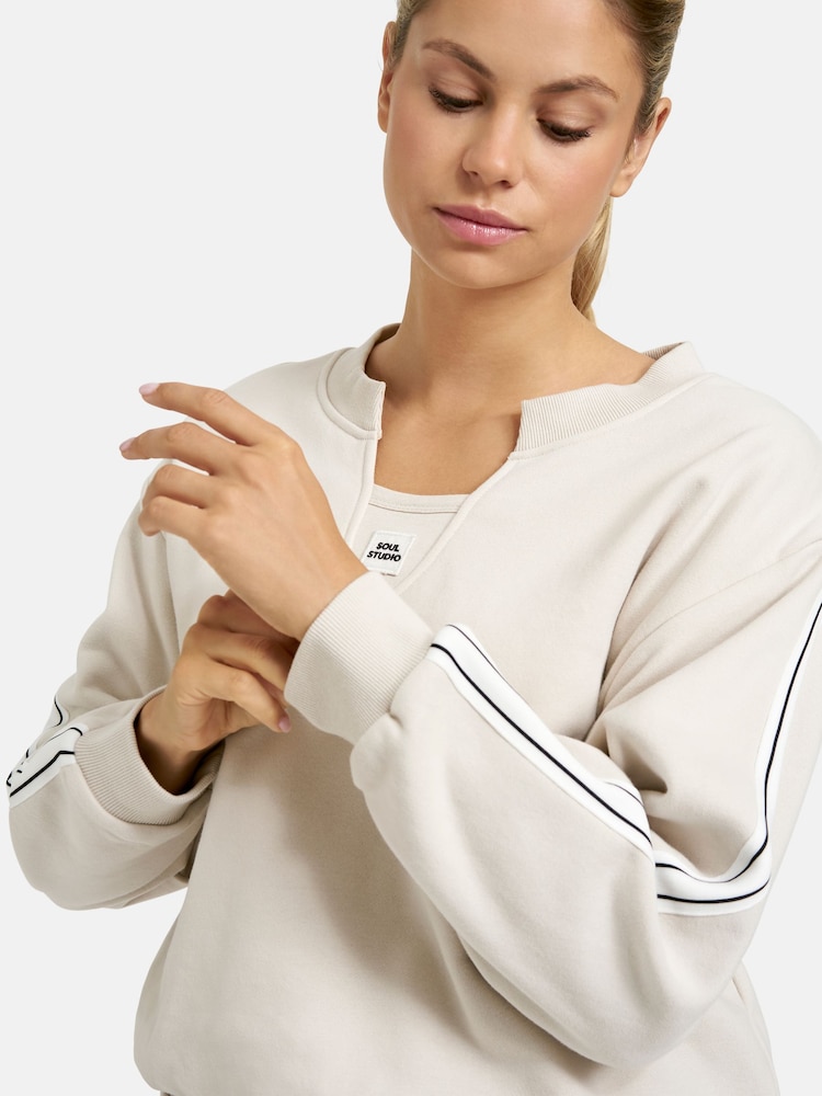 Smith & Soul White Sweatshirt With Balloon Hem - Image 6 of 6 Smith & Soul White Sweatshirt With Balloon Hem - Image 6 of 6