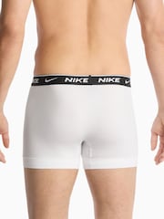 أبيض - حزمة من 3 سراويل داخلية قطن قابلة للتمدد تشكيلة Essential من Nike - صورة 3 من 4