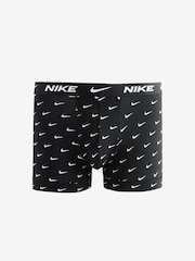 رمادي/أسود/أزرق - حزمة من 3 سراويل داخلية قطن قابلة للتمدد تشكيلة Essential من Nike - صورة 5 من 8