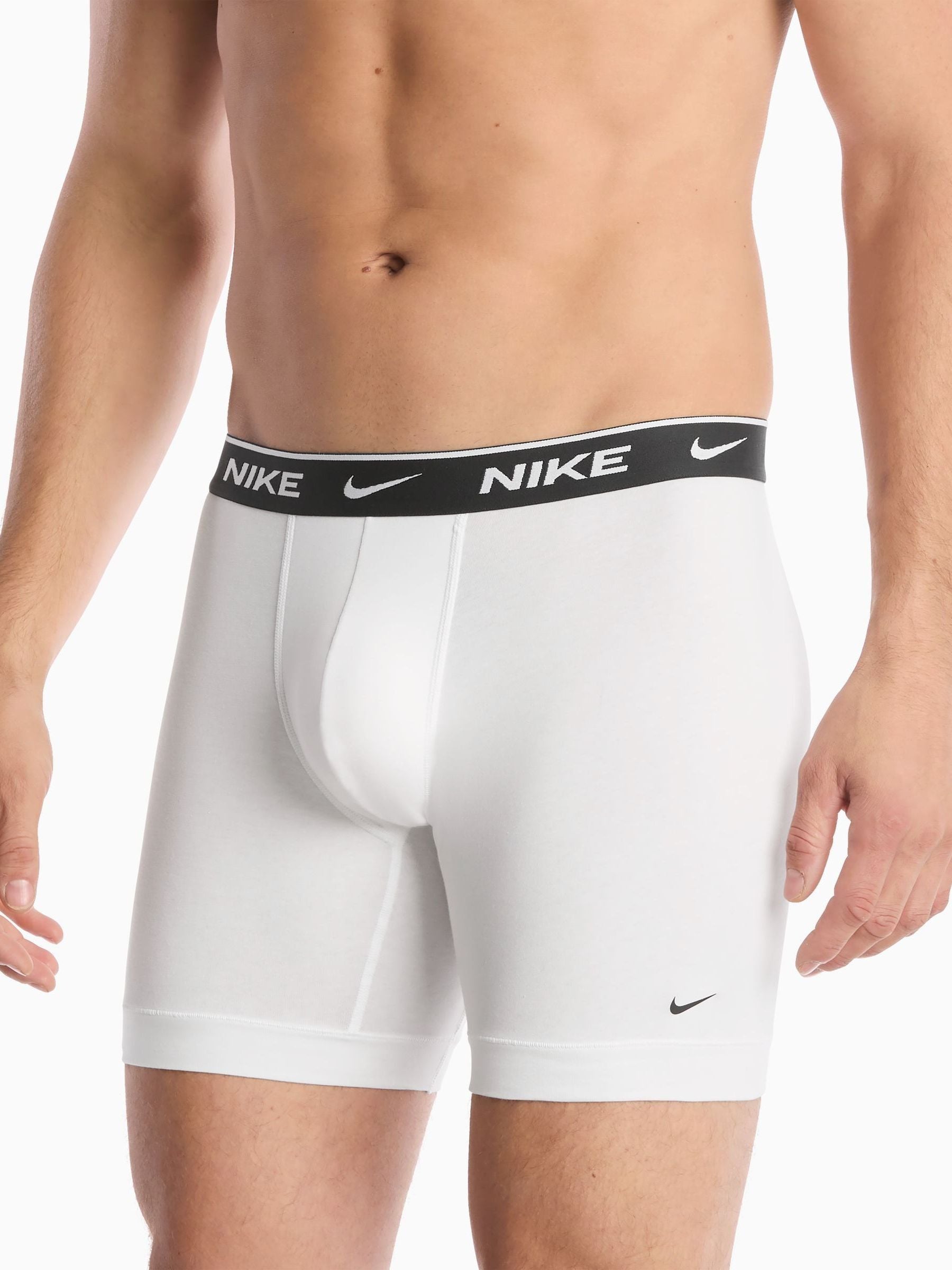 NIKE Dri-FIT Essentialボクサーパンツ3枚組 Mサイズ 2箱 Buy White - Nike Dri-FIT Essential Stretch Boxer Trunks 3 Pack