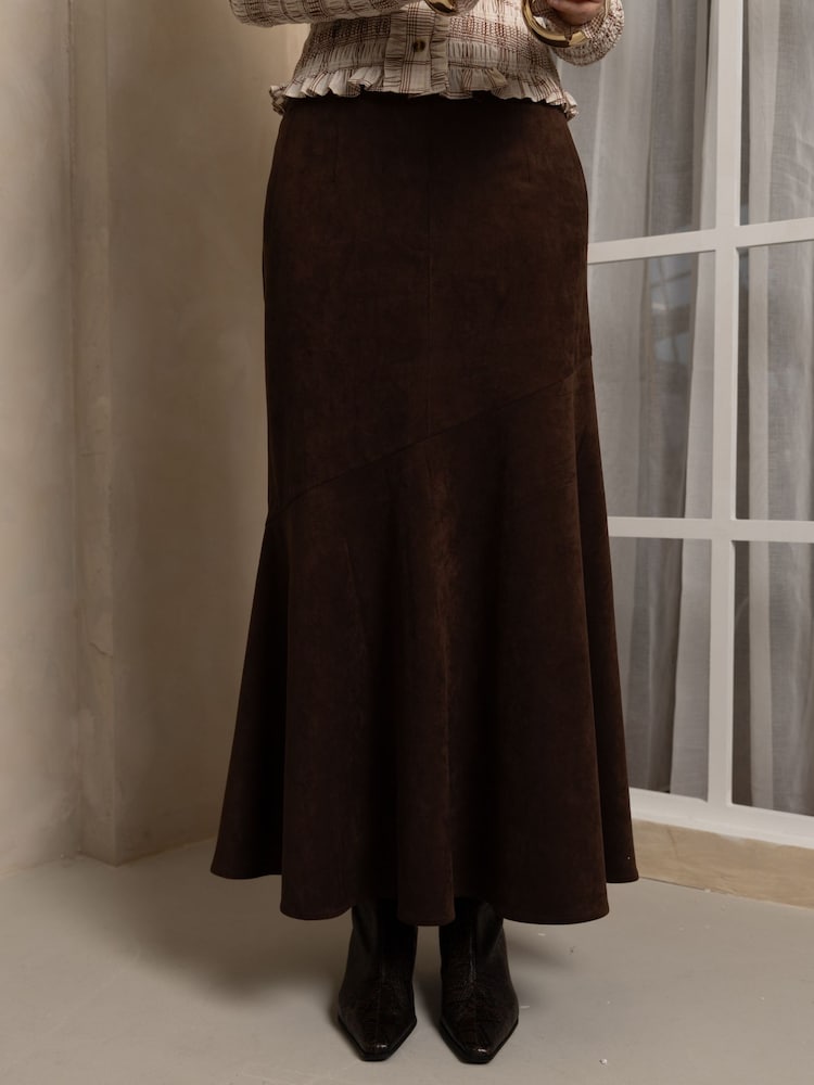 Amy Lynn Suki Faux Suede Chiffon Asymmetric Maxi Skirt - Imagen 2 de 9 Amy Lynn Suki Faux Suede Chiffon Asymmetric Maxi Skirt - Imagen 2 de 9