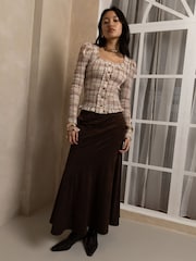 Amy Lynn Suki Faux Suede Chiffon Asymmetric Maxi Skirt - Imagen 3 de 9