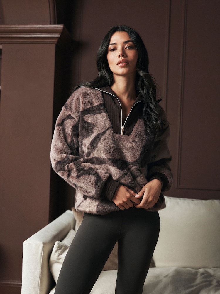 B by Ted Baker Fur Lounge Top - Image 1 de 5