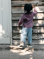 Burgundy Red Moose Cosy Seaon - 長袖 グラフィック Tシャツ（3ヶ月～7 歳） - 画像 3 / 4
