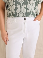 Evans White Cropped Straight Leg Jeans - Image 4 of 5