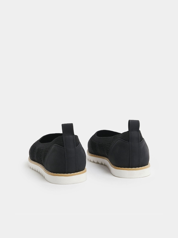 حذاء باليه مسطّح بتصميم محبوك سهل اللبس مقاس بالغ العرض من Yours Curve - صورة 4 من 4