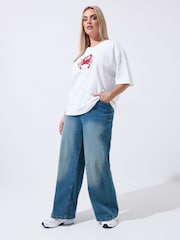 Yours Curve Limited 'Catch Of The Day' Boxy T-Shirt - Image 4 of 6