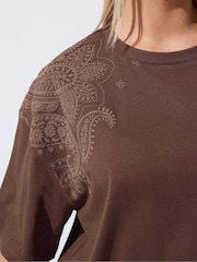 Yours Curve Brown Limited Floral Print T-Shirt - Image 4 of 5