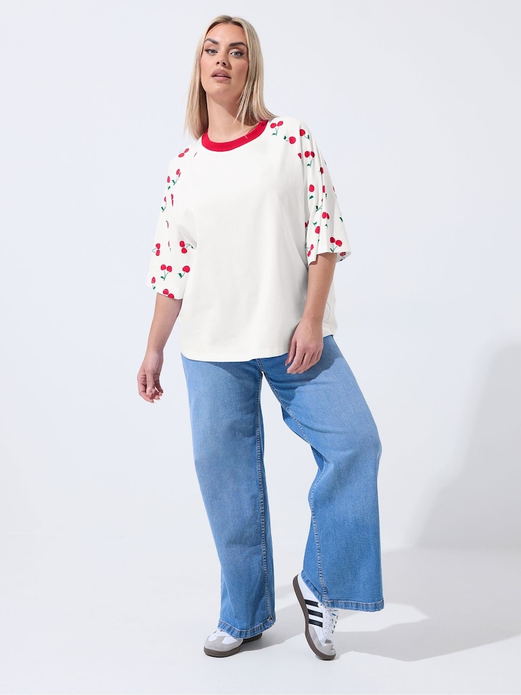 Yours Curve White Limited Cherry Print T-Shirt - Image 2 of 4