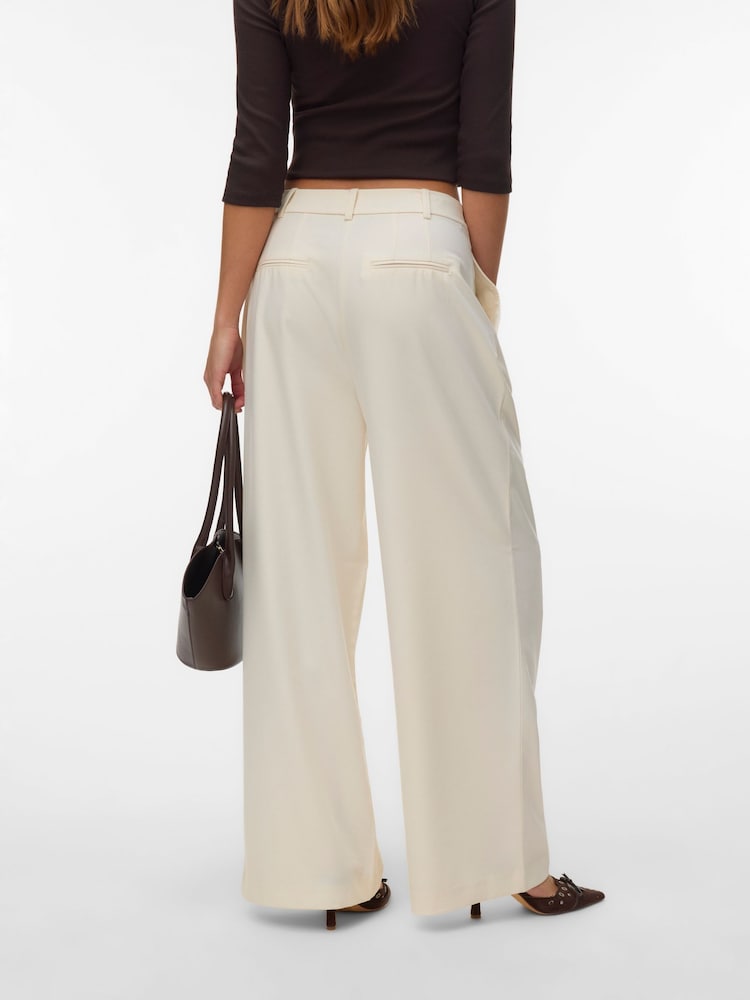 VERO MODA Cream Mid Waist Wide Leg Trousers - Image 2 of 5 VERO MODA Cream Mid Waist Wide Leg Trousers - Image 2 of 5