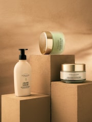 L'Occitane Amande (Almond) Milk Veil Moisuriser 240ml - Image 4 of 4