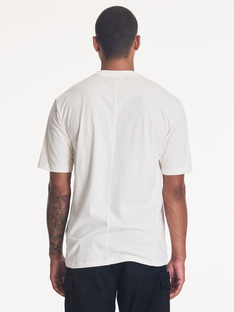 Religion White Skull Parrot T-Shirt - Image 2 of 4