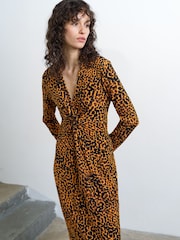 French Connection Orange Zaria Textured Front Twist Collared Midi Dress - Image 4 of 6