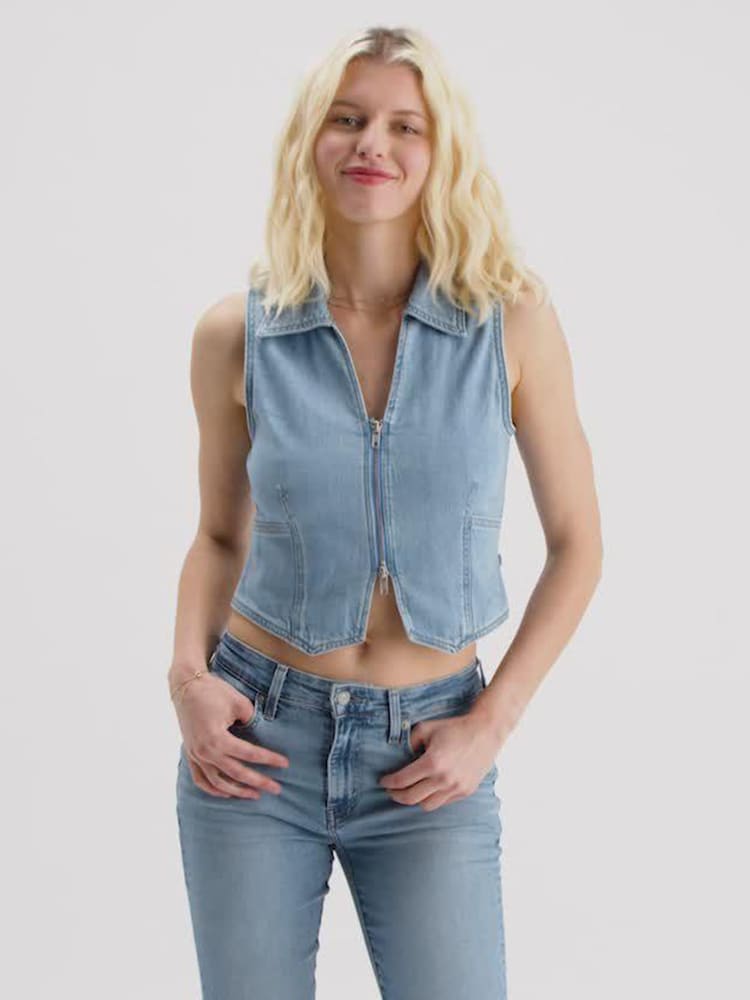 Levi's® Blue 725-High-Rise-Bootcut Jeans - Image 2 of 11 Levi's® Blue 725-High-Rise-Bootcut Jeans - Image 2 of 11