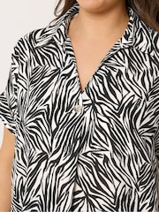 Yours Curve Black Collar Button Half Placket Blouse - Image 4 of 4