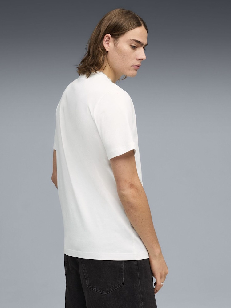 Puma White Aston Martin Aramco F1 Team Essentials T-Shirt - Image 2 of 5 Puma White Aston Martin Aramco F1 Team Essentials T-Shirt - Image 2 of 5