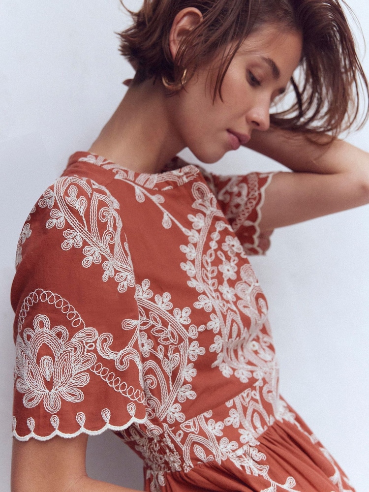 red cotton midi dress Red Acrylic and Cotton Midi Dress with Jacquard Belt
