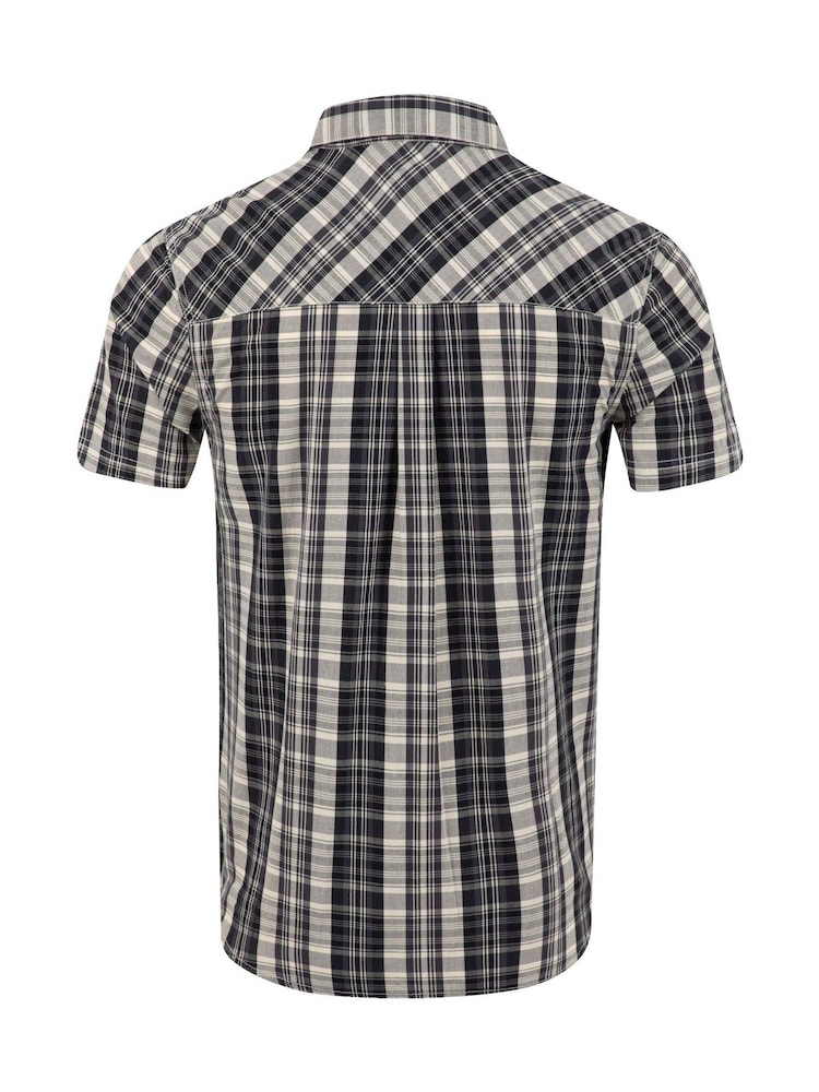 أسود - قميص Judd نقش مربعات بكُم قصير من Weird Fish - صورة 6 من 6