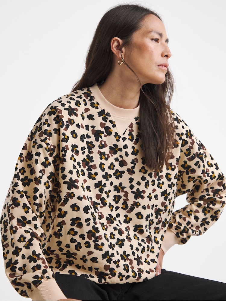 JD Williams Animal Printed Drop Shoulder Sweatshirt - Image 2 of 4 JD Williams Animal Printed Drop Shoulder Sweatshirt - Image 2 of 4