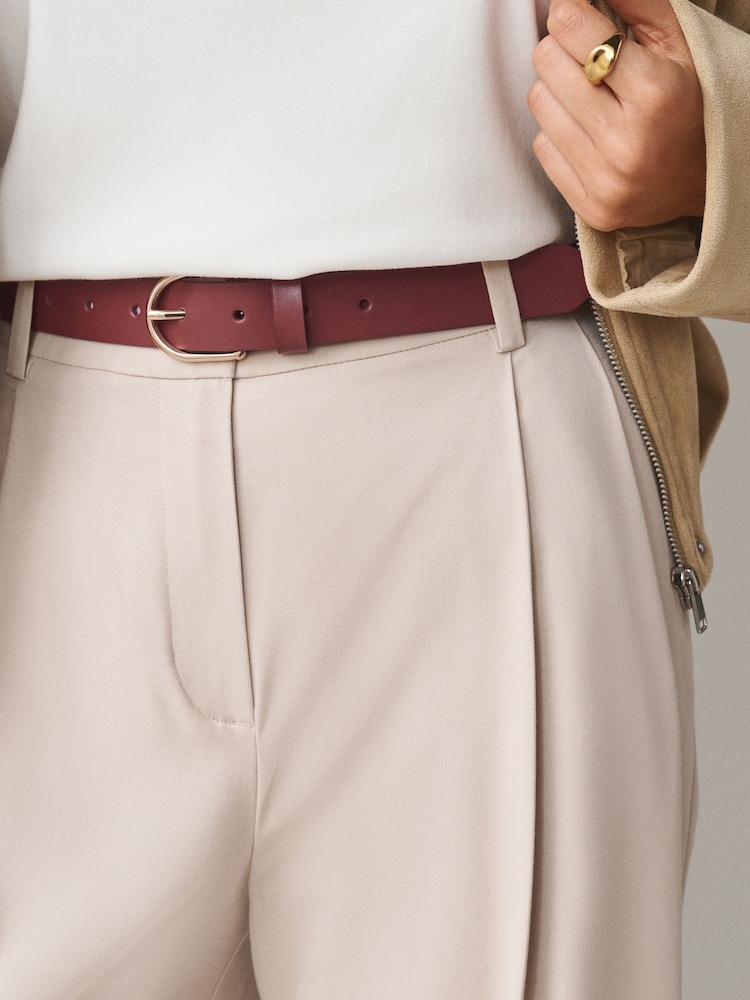 Burgundy Red Regular Leather Belt - Image 1 of 1 Burgundy Red Regular Leather Belt - Image 1 of 1