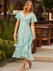 Sosandar Green Petite Abstract Print Layered Hem Angel Sleeve Maxi Dress - Image 3 of 5