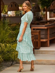 Sosandar Green Petite Abstract Print Layered Hem Angel Sleeve Maxi Dress - Image 4 of 5