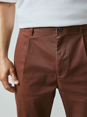 Rust Red - Slim fit - Enkelt plisseret chinos med Stræk i bomuld med højt pasform - Billede 6 af 10