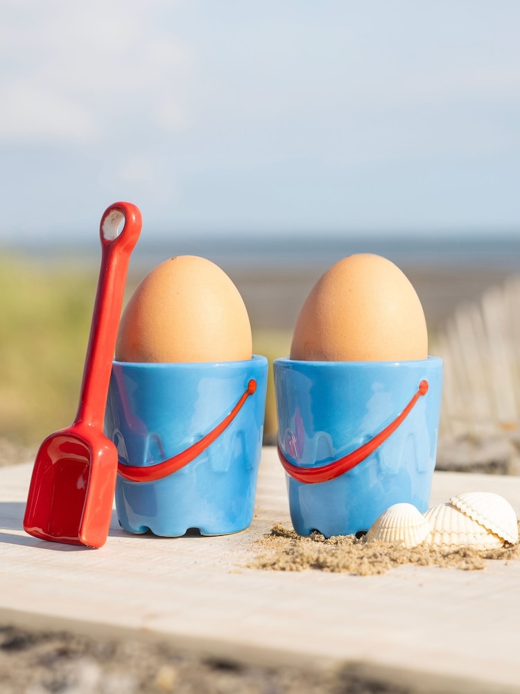 Something Different Set of 2 Bucket Shaped Ceramic Egg Cups with Spade Spoons - صورة 1 من 1