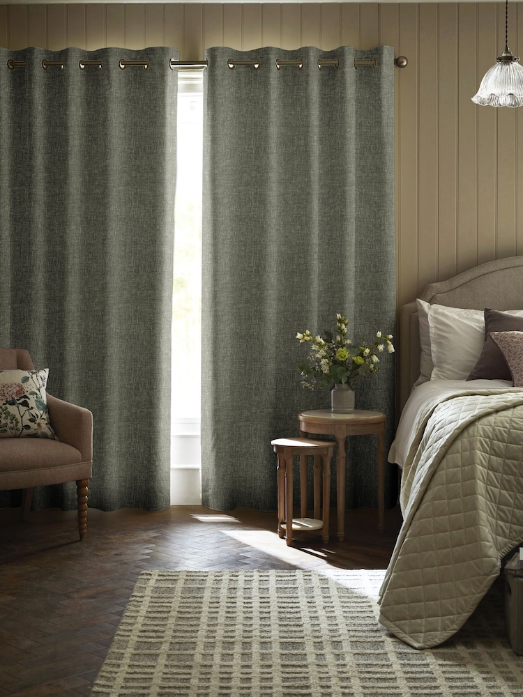 Green Plush Chenille Made to Measure Curtains - Image 2 of 9