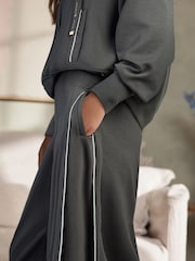 B by Ted Baker Viscose Lounge Wide Leg Trousers with Piping Detail - Image 4 of 4