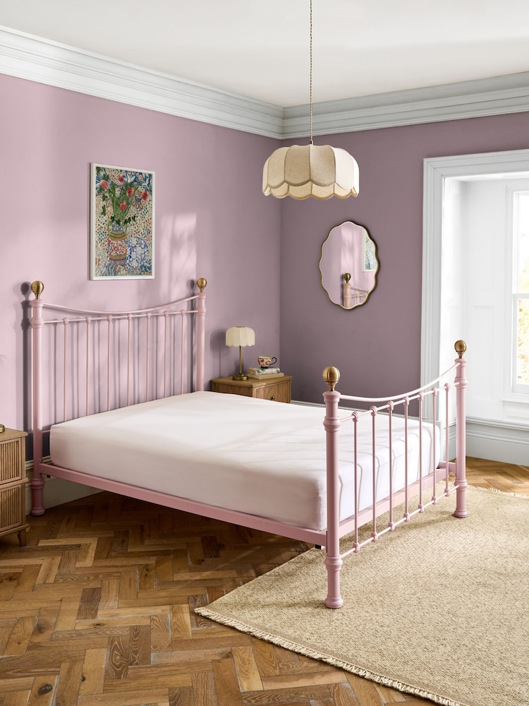 Laura Ashley Pink Hayworth Bed - Image 2 of 5 Laura Ashley Pink Hayworth Bed - Image 2 of 5