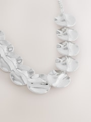 Silver Tone Hammered Disc Necklace - Image 2 of 3