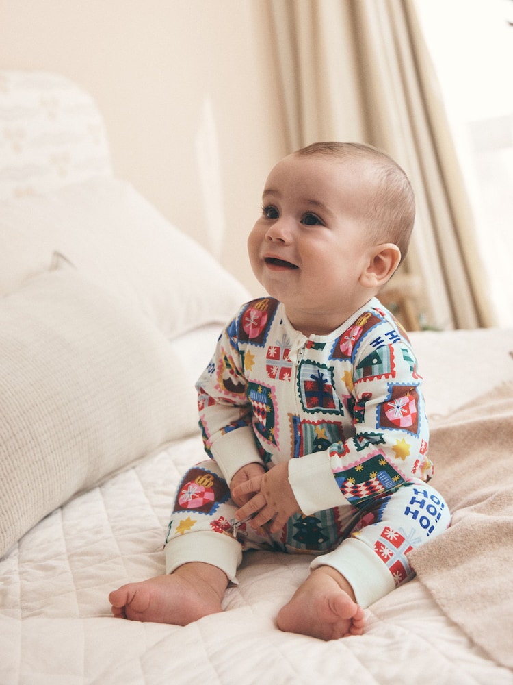Ecru stempels - Kerstmis Tweewegrits Baby Pyjama (0mths-2yrs) - Afbeelding 1 van 7 Ecru stempels - Kerstmis Tweewegrits Baby Pyjama (0mths-2yrs) - Afbeelding 1 van 7