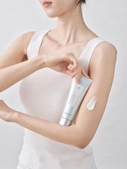 THANK YOU FARMER Sun Project Light Sun Essence SPF50+ PA+++ 120ml - Image 2 of 4