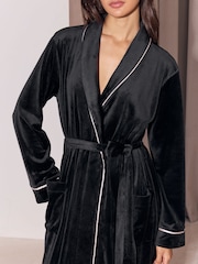 Lipsy Velvet Embroidered Detail Robe - Slika 4 iz 6