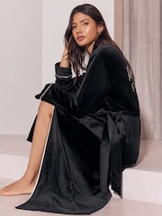 Lipsy Velvet Embroidered Detail Robe - Slika 6 iz 6