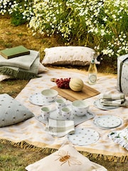Sophie Allport Bees vevd piknikkteppe - Bilde 1 av 3