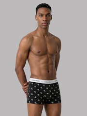Calvin Klein Black Icon Cotton Stretch Relaxed Dart Trunks 3 Pack - Image 2 of 4