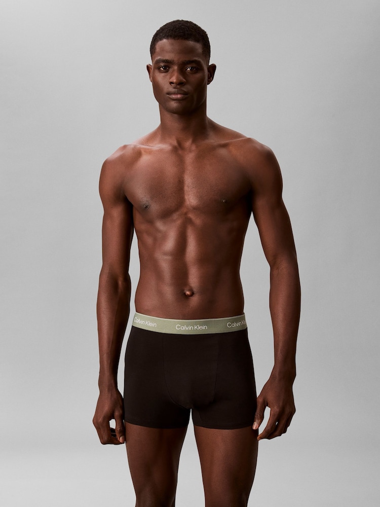 Calvin Klein Black Icon Cotton Stretch Relaxed Dart Trunks  3 Pack - Image 2 of 5