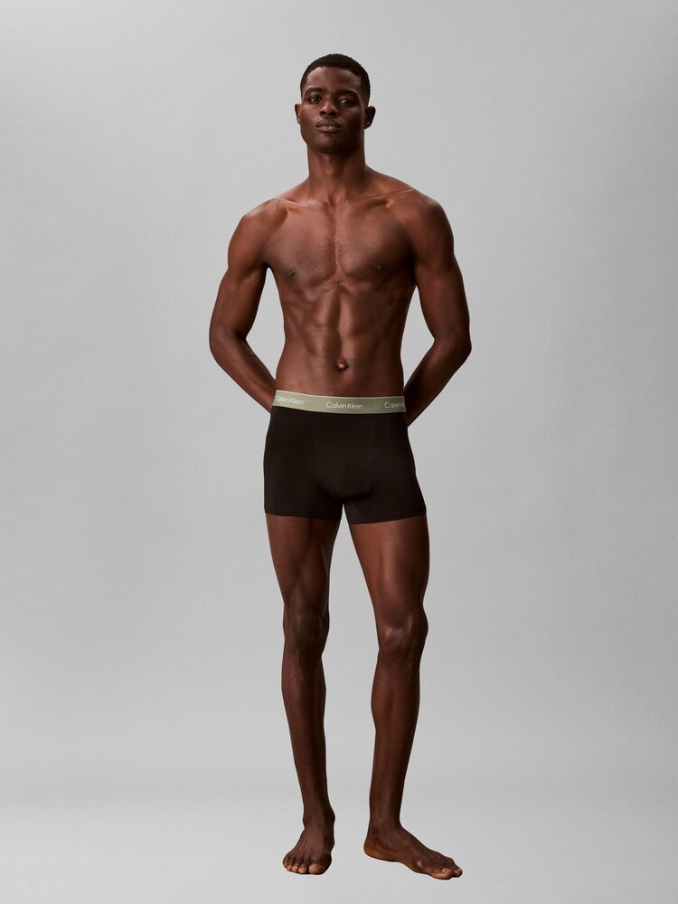 Calvin Klein Black Icon Cotton Stretch Relaxed Dart Trunks  3 Pack - Image 5 of 5