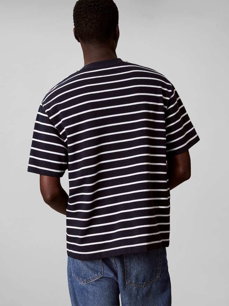 Calvin Klein weit geschnittenes T-Shirt aus Baumwollpiqué mit Streifenmuster - Bild 2 von 5