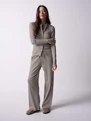 The Set Long Sleeve Button Through T-Shirts and Trousers Co-Ord Set - صورة 3 من 11