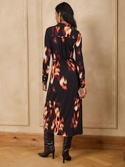 Love & Roses Printed Tie Side Jersey Shirt Dress - Imagen 4 de 5