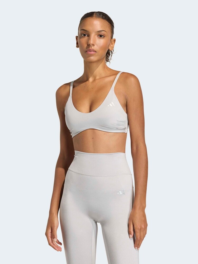 adidas Optime Essentials Workout Shine Light Support Bra - صورة 1 من 8