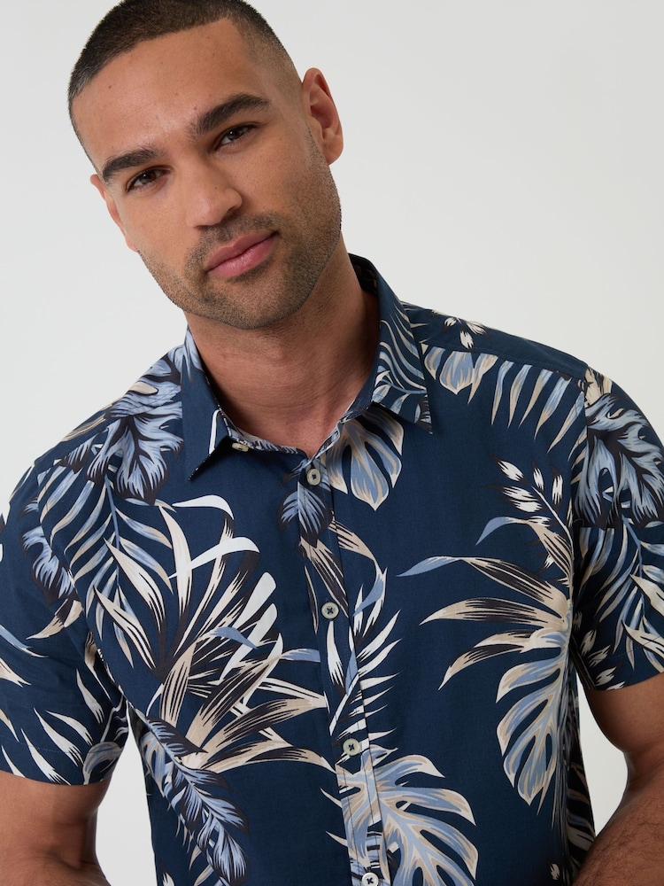 Threadbare Blue Leaf Print Short Sleeve Shirt - Image 2 of 4